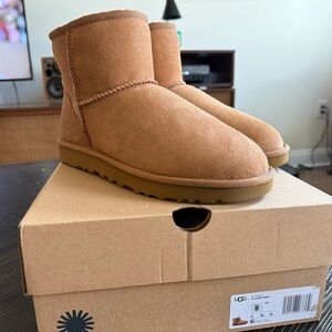 UGG Classic Mini II Chestnut